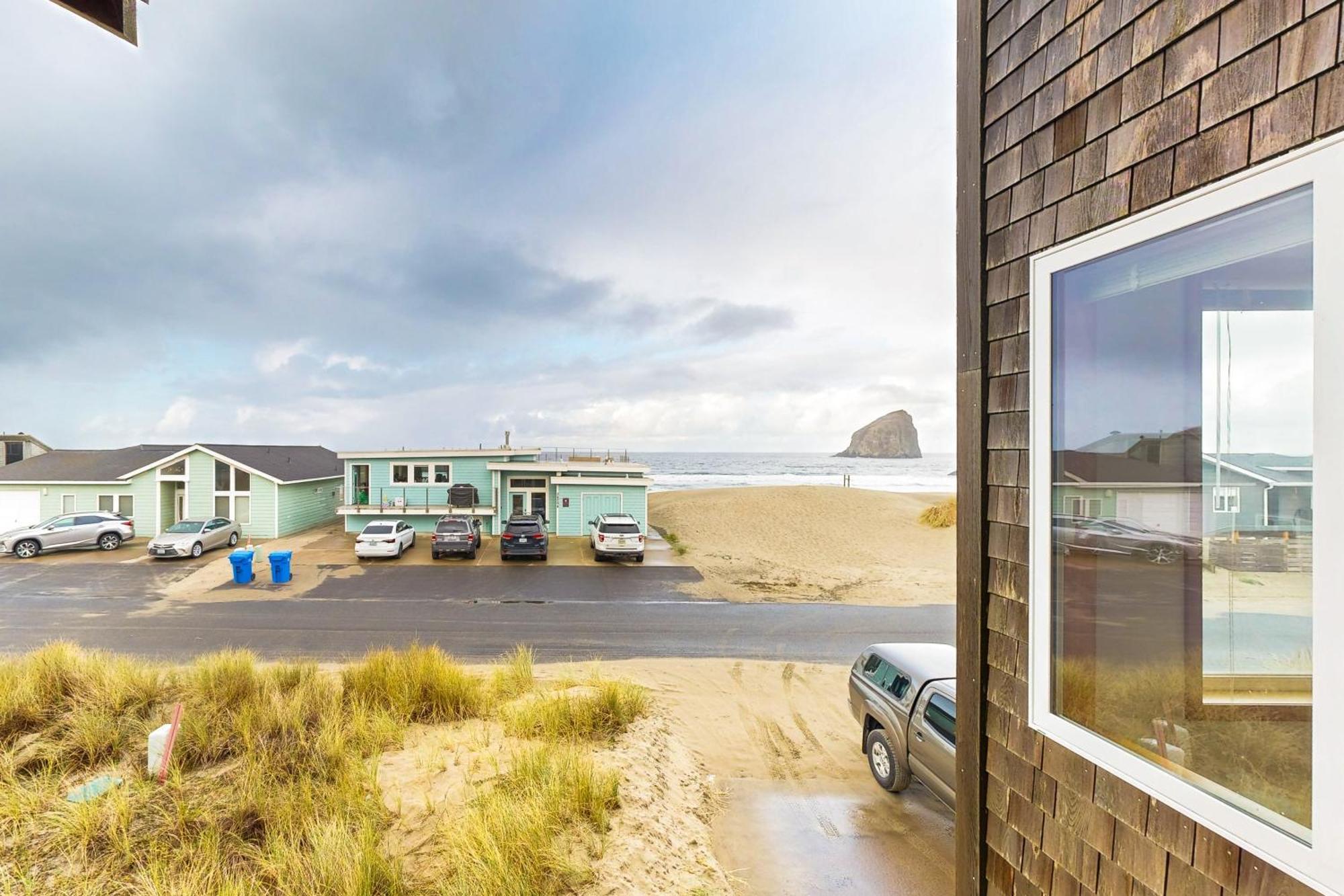 Villa Sea Stack View à Pacific City Extérieur photo